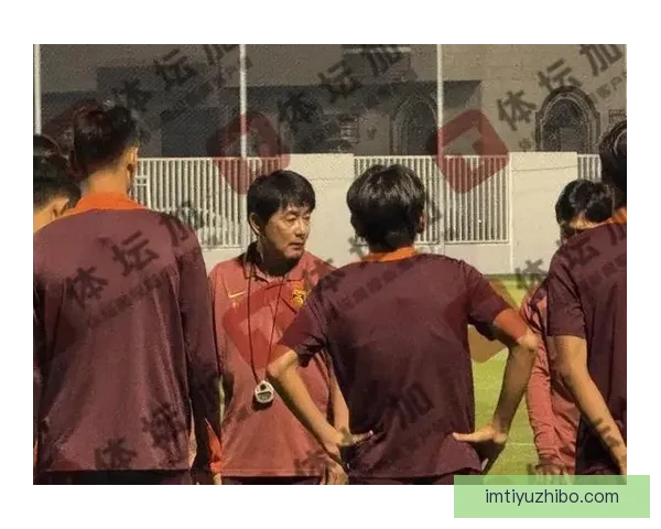 AFC公布U17亚洲杯名单球衣号码大变样邝兆镭身披8号引关注 AFC公布U17亚洲杯名单球衣号码大变样邝兆镭身披8号引关注